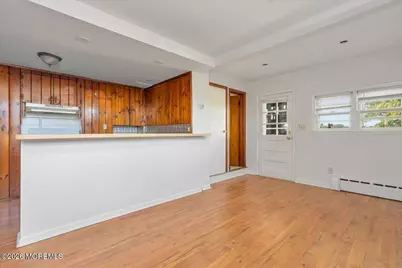 64 Shrewsbury Avenue #62B, Red Bank, NJ 07701 - Photo 5