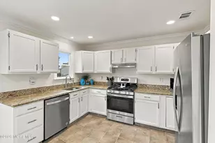 7 Vista Shores Dr, Union Beach, NJ 07735 - Photo 13