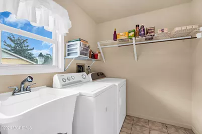 526 Huntington Avenue, Pine Beach, NJ 08741 - Photo 17