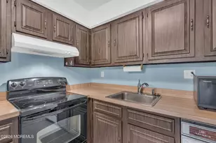 38 Northrup Dr, Brick, NJ 08724 - Photo 9