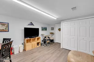148 Setter Pl, Freehold, NJ 07728 - Photo 23