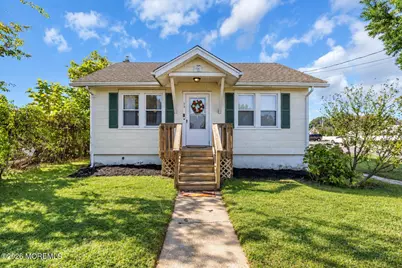 54 Edwards Avenue, Belford, NJ 07718 - Photo 1