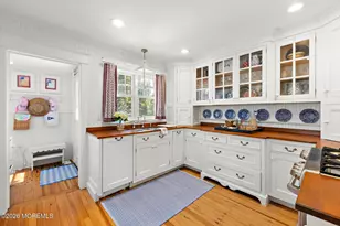 215 Ocean St, Beach Haven, NJ 08008 - Photo 17