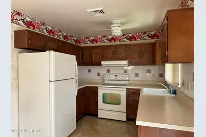3 Yorktowne Parkway #A, Whiting, NJ 08759 - Photo 13