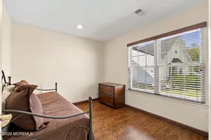 16 Morden Close, Freehold, NJ 07728 - Photo 17