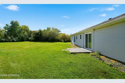 16 Morden Close #1000, Freehold, NJ 07728 - Photo 21