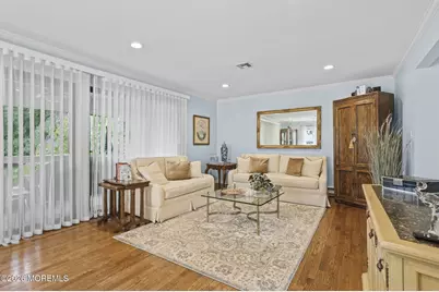 13 Claremont Court, Red Bank, NJ 07701 - Photo 5