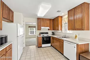 7 Meadows Ln, Whiting, NJ 08759 - Photo 9