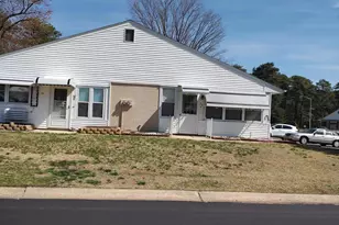 38 Crestwood Pkwy, Whiting, NJ 08759 - Photo 1