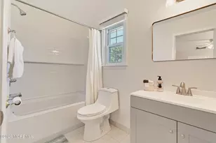 224 Franklin Pl, Morganville, NJ 07751 - Photo 27