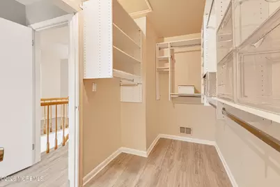224 Franklin Place, Morganville, NJ 07751 - Photo 33