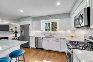 5 Dogwood Ct, Spring Lake, NJ 07762 - Photo 9