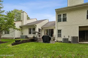 447 Bayberry Ct, Englishtown, NJ 07726 - Photo 19
