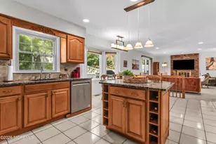 21 Windfall Ln, Marlboro Township, NJ 07746 - Photo 15