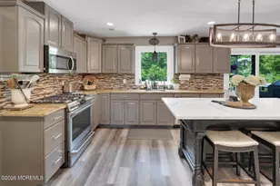 14 Taylors Mills Rd, Manalapan Township, NJ 07726 - Photo 7