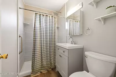 24 Sixth Street, Hazlet Township, NJ 07734 - Photo 9