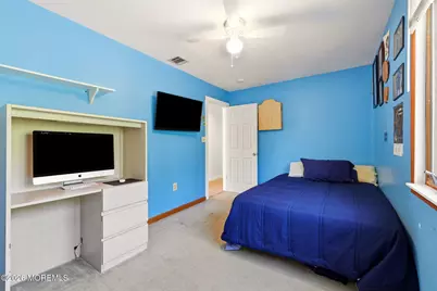 24 Sixth Street, Hazlet Township, NJ 07734 - Photo 17
