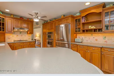 3 Calgary Circle, Morganville, NJ 07751 - Photo 13