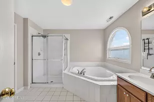 25 Brittany Ct, Atlantic Highlands, NJ 07716 - Photo 25