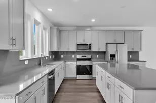 304 Shore Ct, Marlboro Township, NJ 07746 - Photo 3