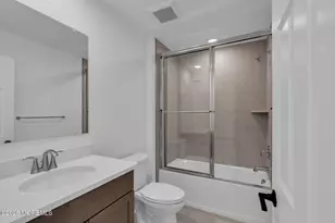 304 Shore Ct, Marlboro Township, NJ 07746 - Photo 27