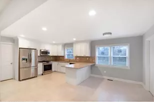370 Smithburg Rd, Manalapan Township, NJ 07726 - Photo 3