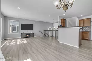 28 Raritan Reach Rd, South Amboy, NJ 08879 - Photo 9
