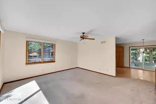 127 Arnold Pl, Neptune Township, NJ 07753 - Photo 31