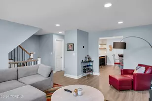 20 Pinckney Rd, Red Bank, NJ 07701 - Photo 13