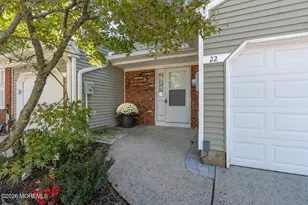 22 Oak Ln, Eatontown, NJ 07724 - Photo 1