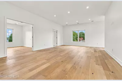 38 Coolidge Place, West Long Branch, NJ 07764 - Photo 17