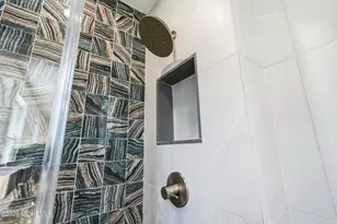 19 Roslyn Dr, Oakhurst, NJ 07755 - Photo 31
