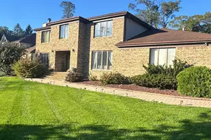 5 Further Ln, Morganville, NJ 07751 - Photo 3