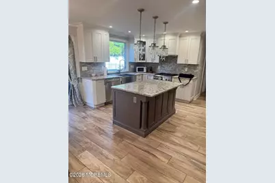 5 Further Lane, Morganville, NJ 07751 - Photo 11