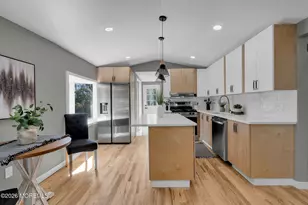 904 Central Ave, Union Beach, NJ 07735 - Photo 9