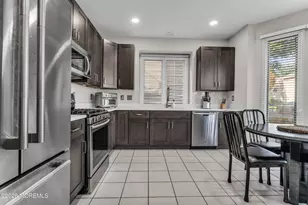 212 Piper's Landing Ct, Holmdel, NJ 07733 - Photo 5