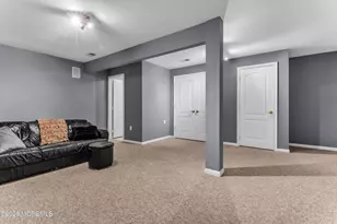 212 Piper's Landing Ct, Holmdel, NJ 07733 - Photo 23