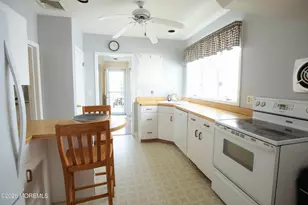 329 Richmond Ave, Point Pleasant Beach, NJ 08742 - Photo 23
