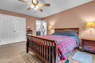 43 Lexington Ct, Red Bank, NJ 07701 - Photo 19