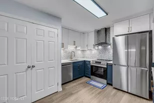 43 Lexington Ct, Red Bank, NJ 07701 - Photo 17