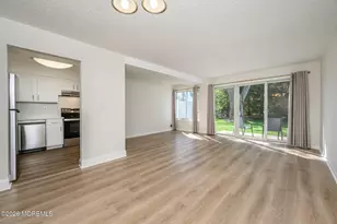 133 Greenwood Dr, Freehold, NJ 07728 - Photo 7