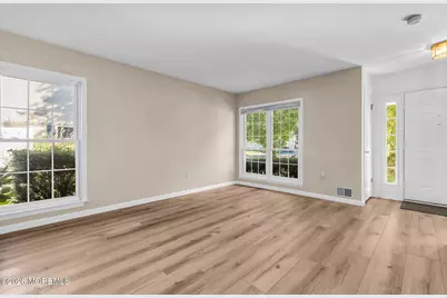 25 Society Hill Way, Tinton Falls, NJ 07724 - Photo 7