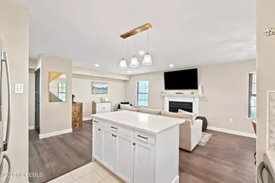 1001 Wellington Place, Aberdeen Township, NJ 07747 - Photo 17