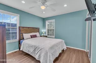 198 Franklin Pl, Morganville, NJ 07751 - Photo 29