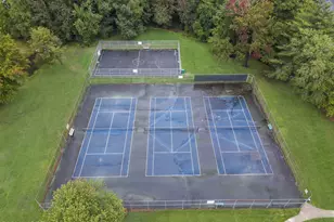 198 Franklin Pl, Morganville, NJ 07751 - Photo 45