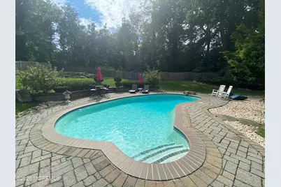 44 Iler Drive, Middletown, NJ 07748 - Photo 3