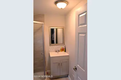 91 Compton Avenue, Hazlet Township, NJ 07734 - Photo 15