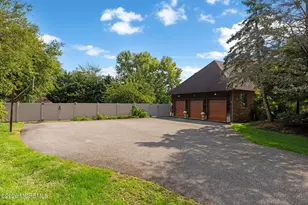1611 Otter Dr, Toms River Township, NJ 08755 - Photo 5