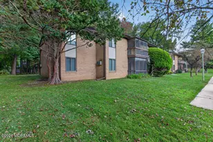 27 Meadow Green Cir, Manalapan Township, NJ 07726 - Photo 39