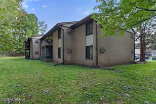 27 Meadow Green Cir, Manalapan Township, NJ 07726 - Photo 43